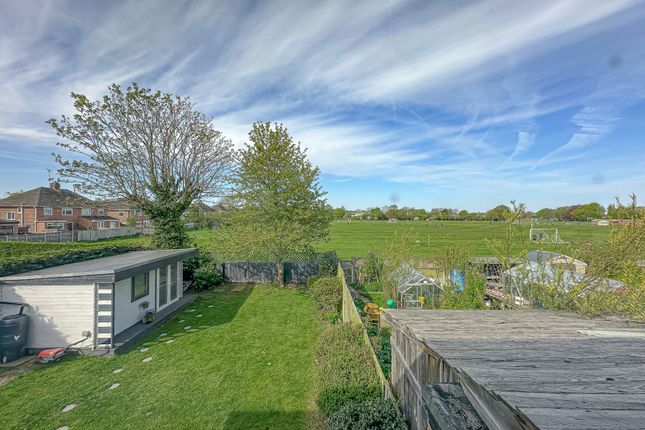 106 Brookdale Avenue South, Wirral photo 4
