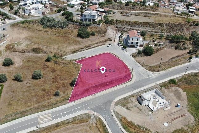 Land for sale in Mosfiloti, Cyprus