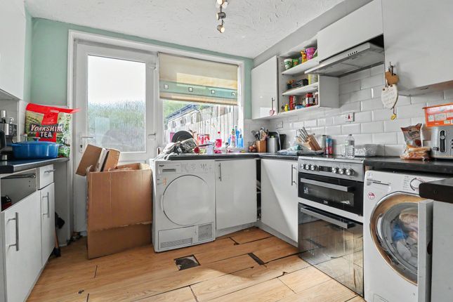 41 Eskdale Place, Newton Aycliffe photo 4