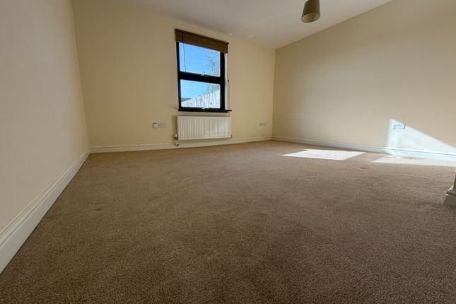 Cottage 2, Poplar Farm, Wisbech Road, PETERBOROUGH photo 5