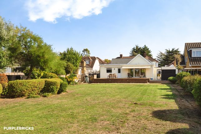 15, Felstead Road, Romford photo 3
