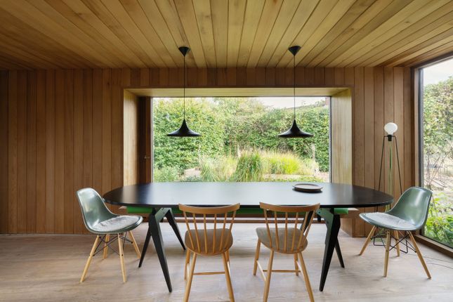 236625 - Ty-Hedfan-Tmh-07.Jpg