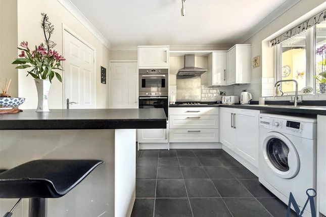 166, Loughborough Road, Coalville photo 4