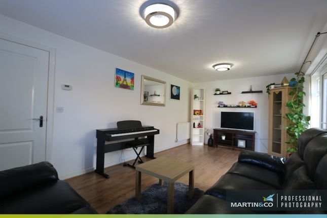 56, Heol Bennett, Old St Mellons, Cardiff photo 4