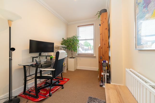 Flat for sale in Crediton Hill, London