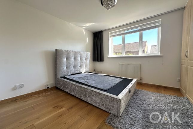 45 Ching Way, London photo 5