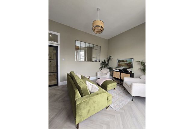 Flat for sale in Tierney Road, Streatham Hill