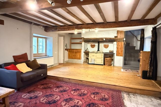4, Trinity Road, Stroud photo 2