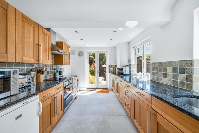 35, Belsize Avenue, London photo 4