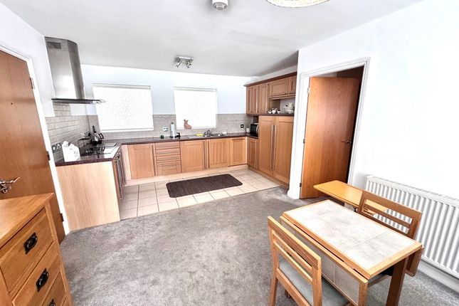 28 Willis House, Hilditch Way, Nuneaton photo 3