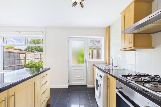 33, Clipsley Crescent, Haydock photo 4