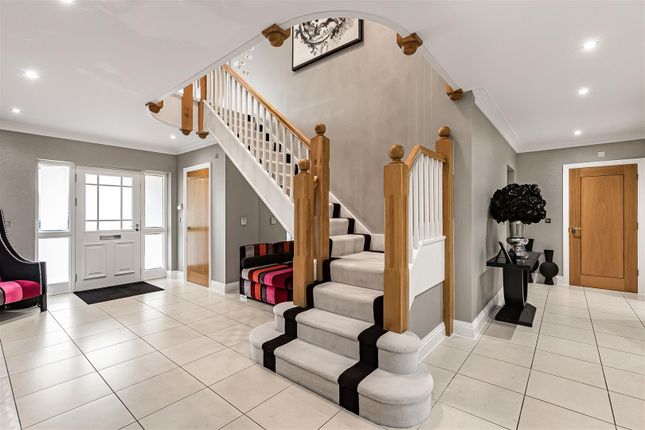 21, Holbrook Gardens, Aldenham photo 3