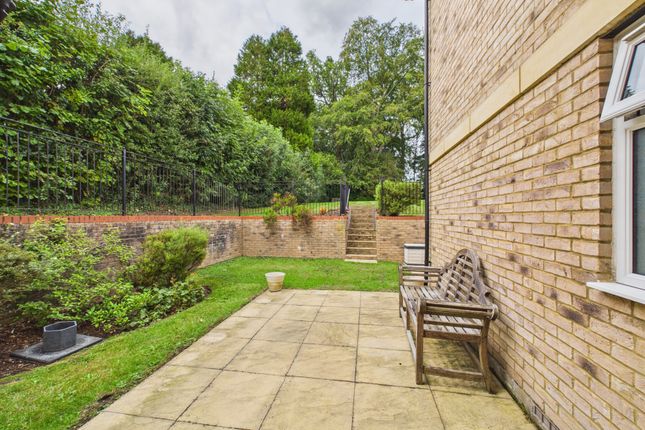 Flat 1, Diamond Court, High Wycombe photo 3