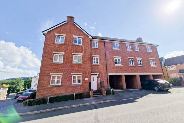 Flat for sale in Jack Russell Close, Stroud