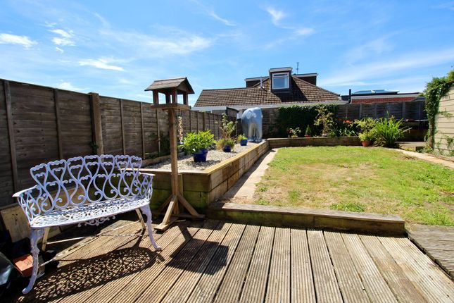 51 Forest Close, Southampton photo 2