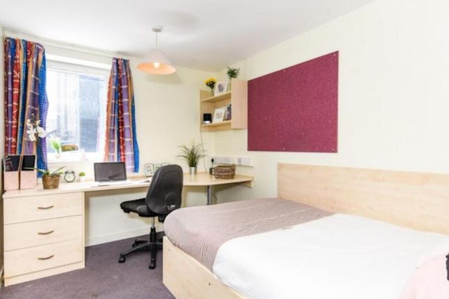 Thumbnail Room to rent in Lady Lawson Street, Edinburgh