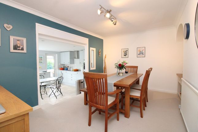22 Winsu Avenue, Paignton photo 4