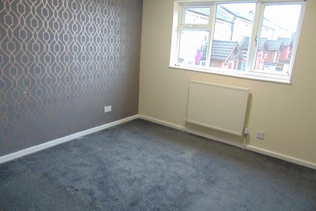 Mews house to rent in Malvern Avenue, Padiham, Burnley