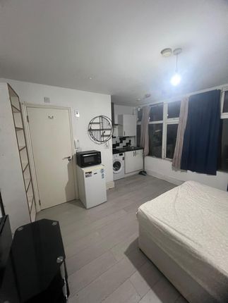 71 Connect House 21, Willow Street, Mitcham photo 2