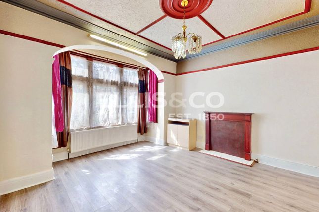 38, Bowrons Avenue, Wembley photo 2