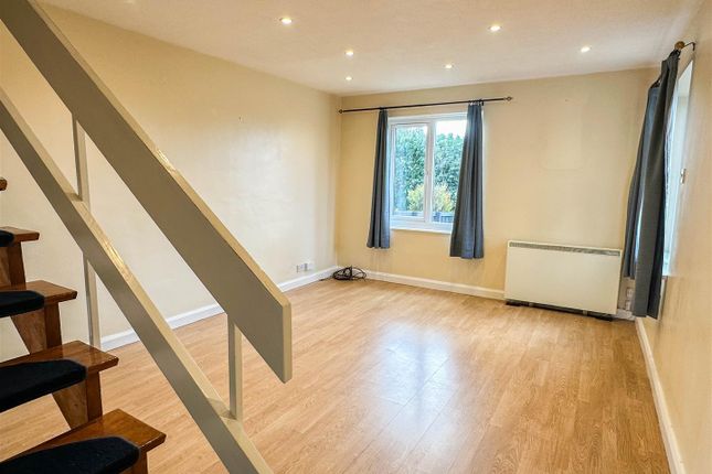 14, Bremilham Rise, Malmesbury photo 3