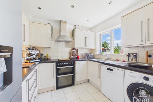 2, Livia Way, Lydney photo 2
