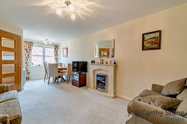 32 Barnes Wallis Court, Charles Briggs Avenue, Goole photo 2