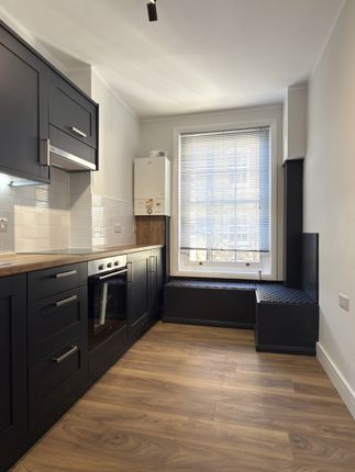 Fanshaw Street, London photo 3