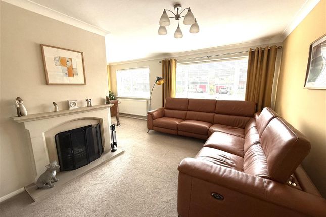 11, Elm Close, Stafford photo 4