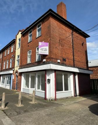 Retail premises to let in Caroline Street, Hull