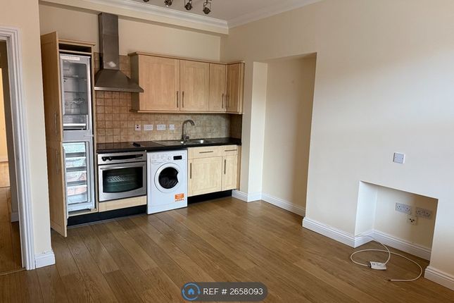 1-bed flat on Apartment, King St, Newcastle, £665/mo