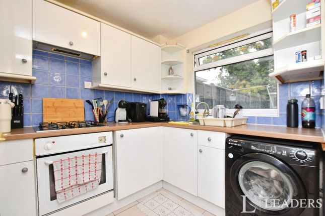 Wentworth Drive, Bishops Stortford photo 4