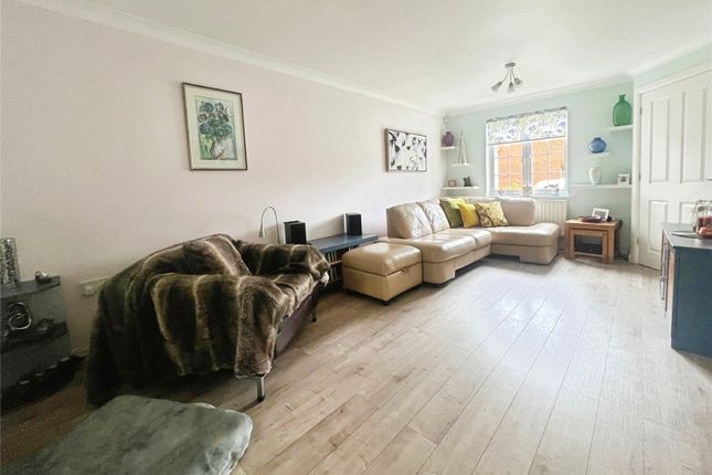 63, Jersey Drive, Wokingham photo 2