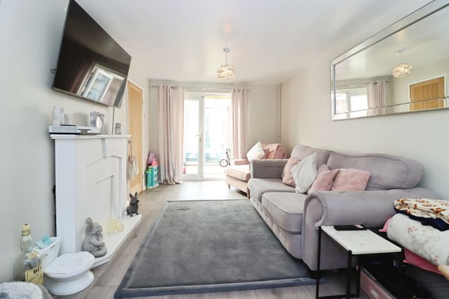 27, Darcy Road, Sheffield photo 2