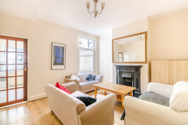 Thumbnail Flat to rent in Brudenell Road, Tooting Bec, London