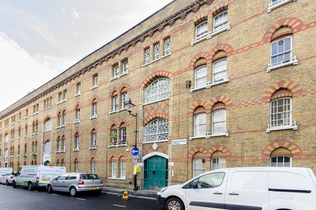 Thumbnail Flat to rent in Brewers Buildings, Islington, London