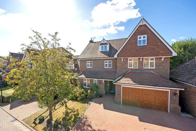 5-bed detached on 11, Augustus Close, Stanmore, £1,675,000