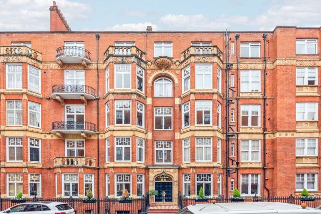 Thumbnail Flat to rent in Montagu Mansions, Marylebone