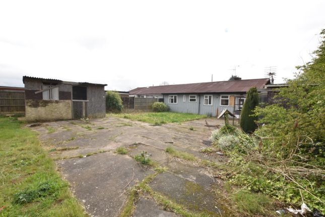 Semi-detached bungalow for sale in Derwent Road, Scunthorpe