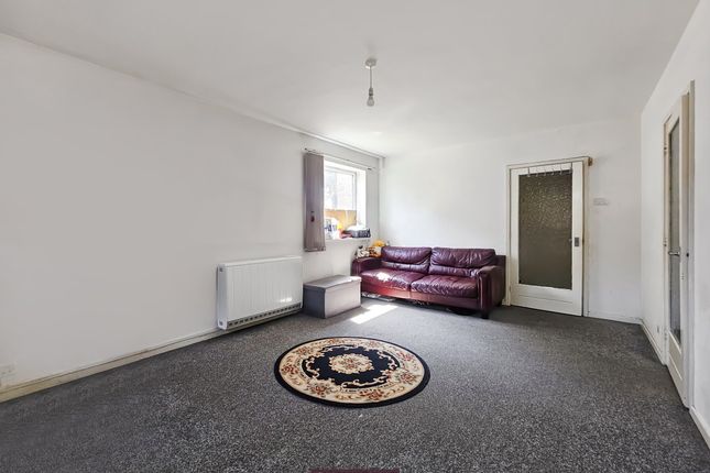 3 Woodlands Court, Woodlands Road, Harrow photo 4