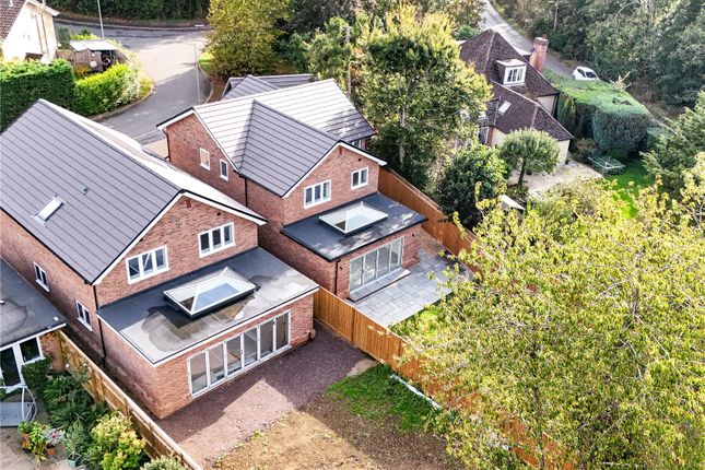 Grange Close, Lymington photo 2