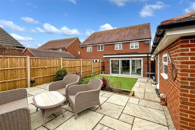46, Benjamin Gray Drive, West Sussex photo 2
