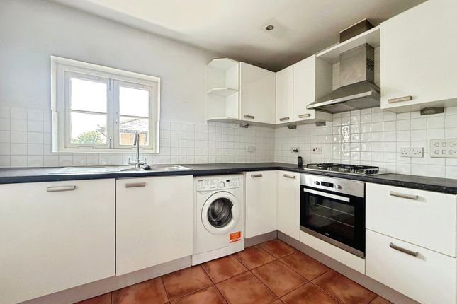 Parkfield House, Crowthorne photo 4
