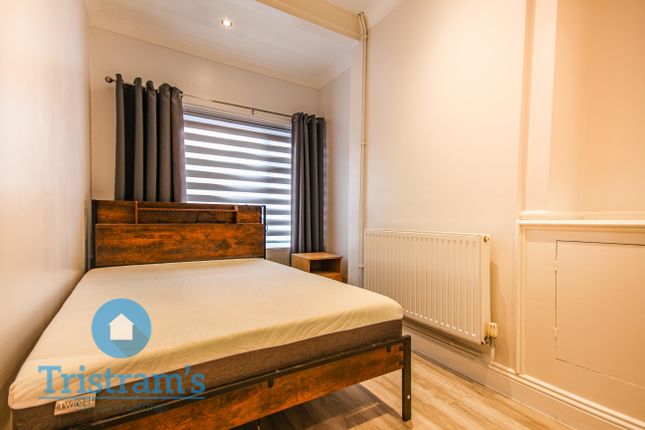Room 2, 21, Epperstone Road, Nottingham photo 2