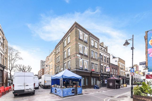 Thumbnail Flat for sale in Roscoe Street, Bunhill