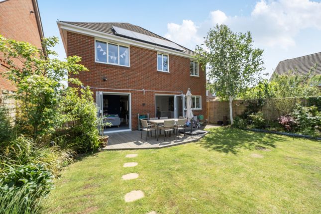 40, Lime Avenue, Chichester photo 4