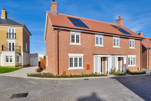 3-bed house on Plot 396, Puffin, Woodlands Park Drive, Great Dunmow, £480,000