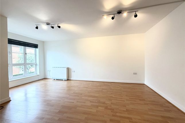 16, Layton Street, Welwyn Garden City photo 3