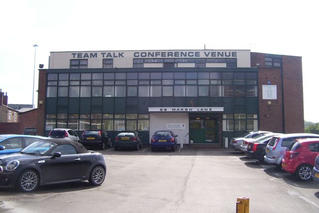 Office to let in 96 Marsh Lane, Leeds