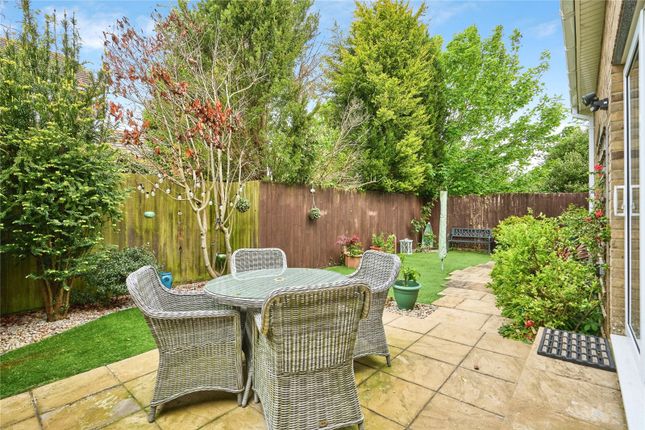 3, Gassiot Close, Isle of Wight photo 3